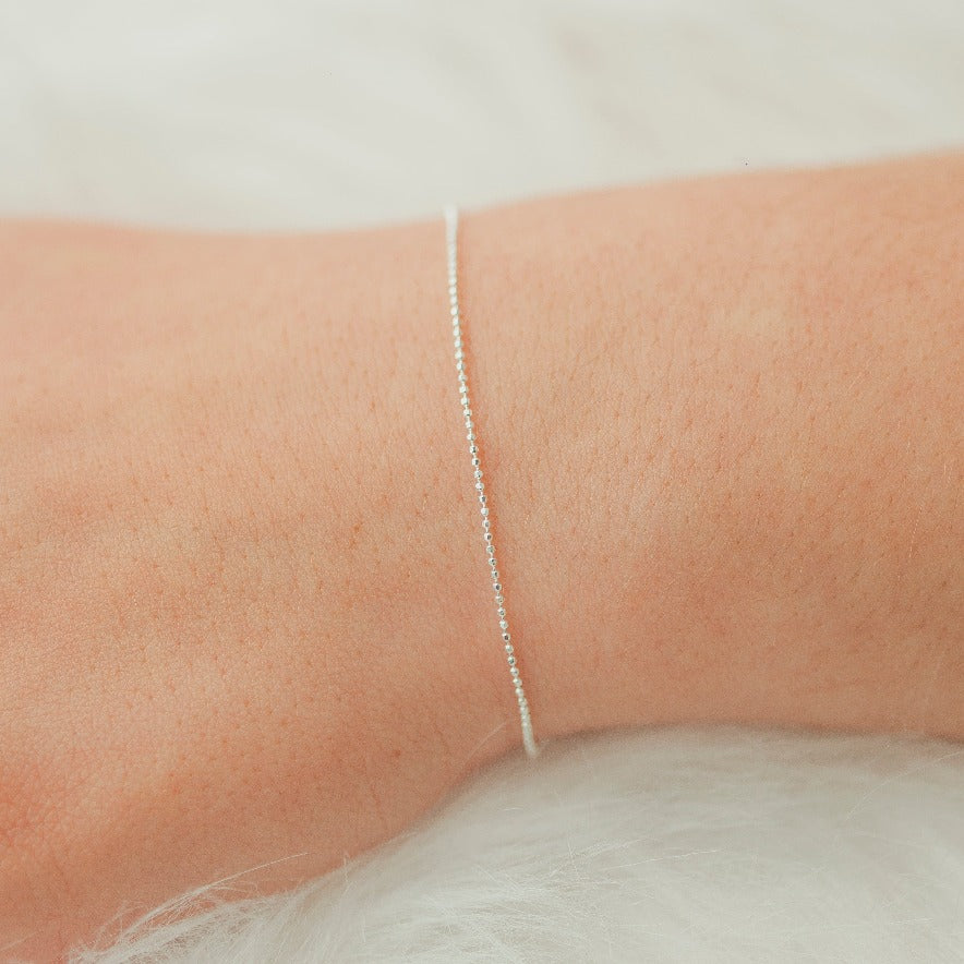 PULSEIRA DE PRATA BOLINHA DIAMANTADA HUMANIZADA